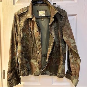 Princess Vera Wang Camo Tropical Jacket